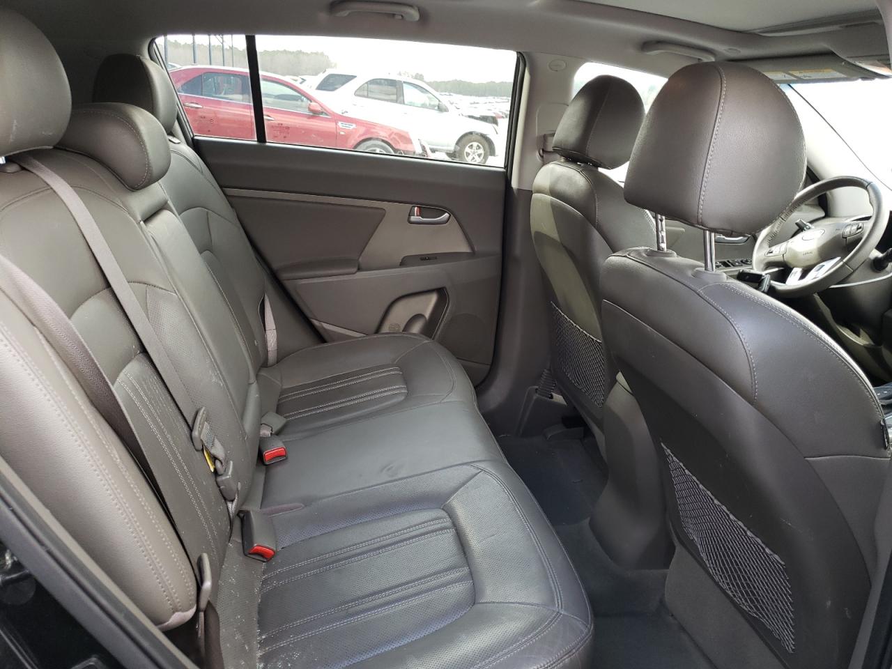 Photo 6 from auction – 2011 KIA SPORTAGE E with VIN KNDPC3A21B7110024