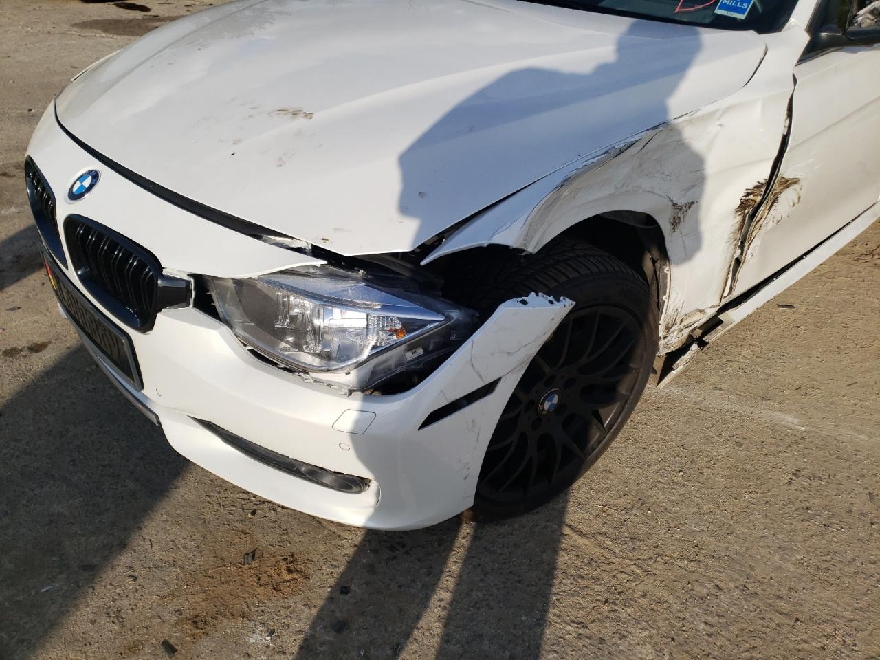 Photo 9 from auction – 2014 BMW 328 I with VIN WBA3A5C58EJ463095