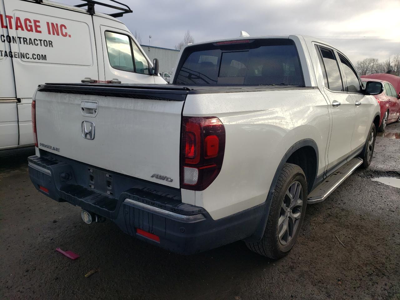Photo 4 from auction – 2019 HONDA RIDGELINE with VIN 5FPYK3F76KB007906