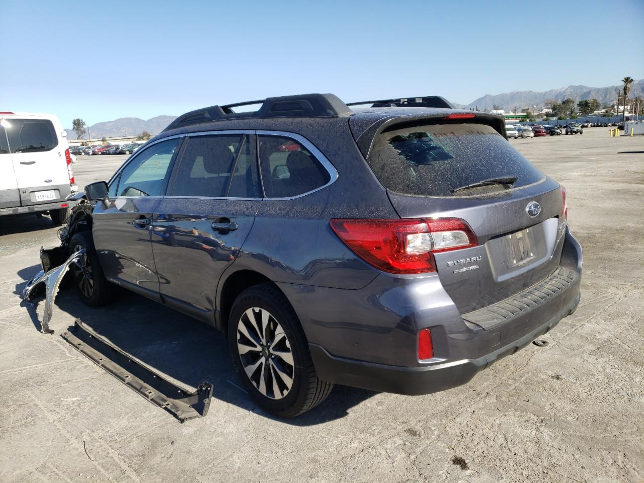 Photo 3 from auction – 2015 SUBARU OUTBACK 3. with VIN 4S4BSENCXF3341699