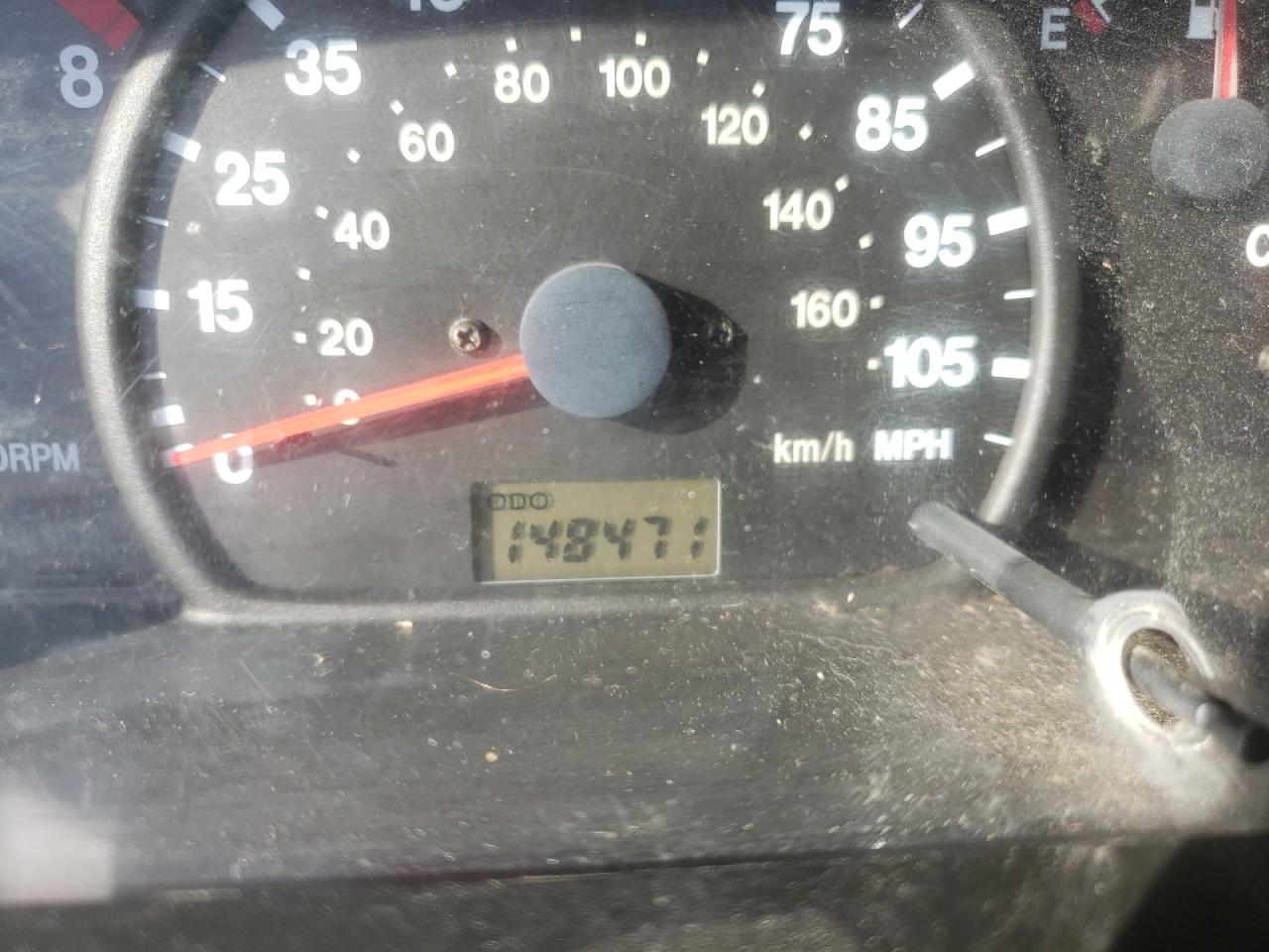 Zdjęcie 8 z aukcji – 2001 CHEVROLET TRACKER ZR z VIN 2CNBJ734716933377