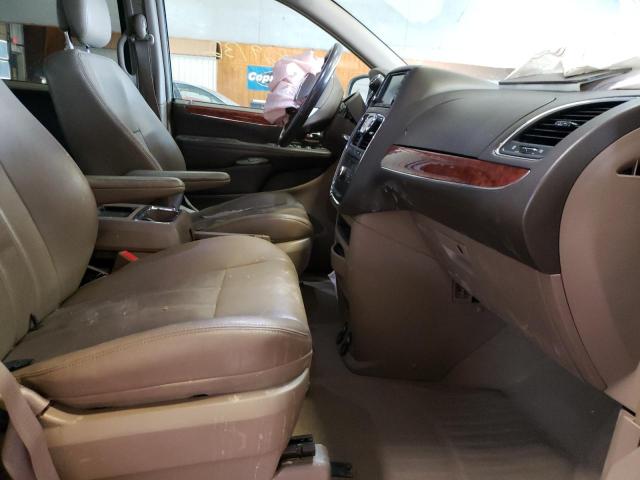 Photo 5 from auction – 2013 CHRYSLER TOWN & COU with VIN 2C4RC1BG5DR660254