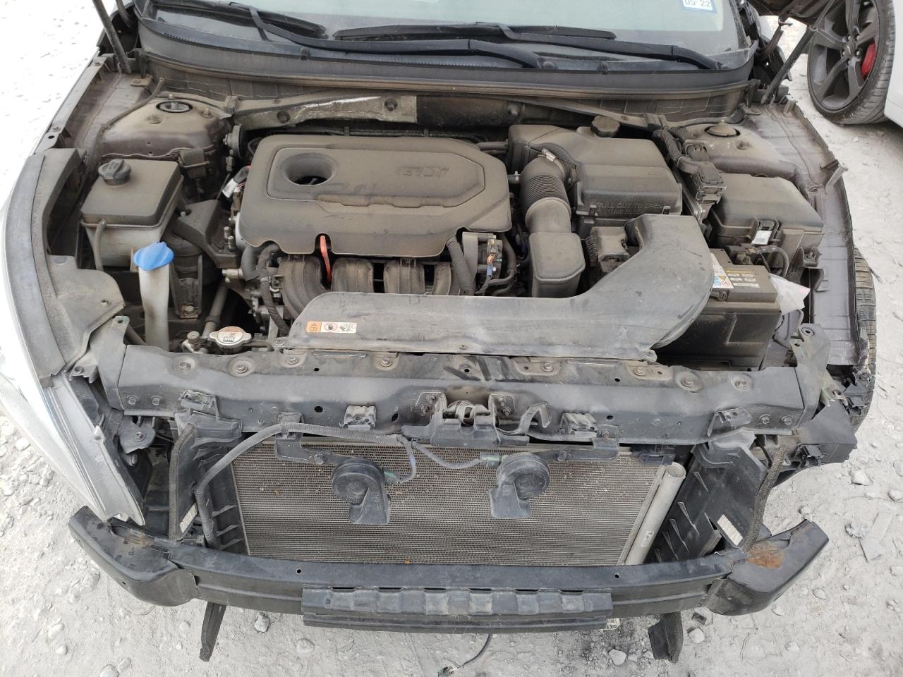 Photo 7 from auction – 2016 HYUNDAI SONATA SPO with VIN 5NPE34AF9GH343524