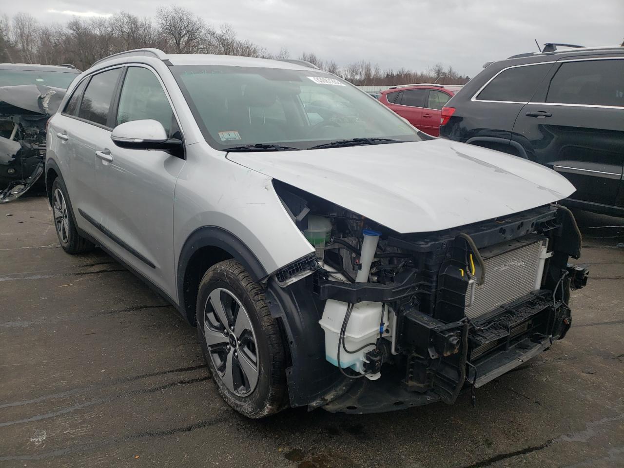 KIA NIRO EX 2017 with VIN KNDCC3LC9H5049966 - Photo from auction
