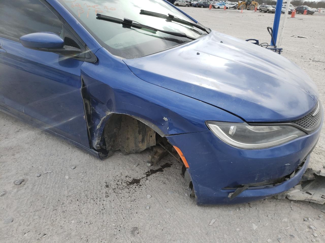Photo 9 from auction – 2015 CHRYSLER 200 S with VIN 1C3CCCBG8FN516879