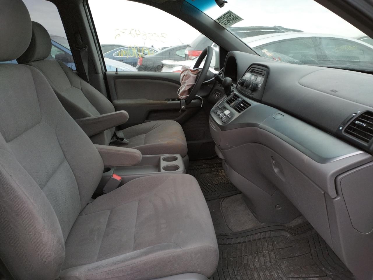 Photo 5 from auction – 2010 HONDA ODYSSEY EX with VIN 5FNRL3H44AB112231