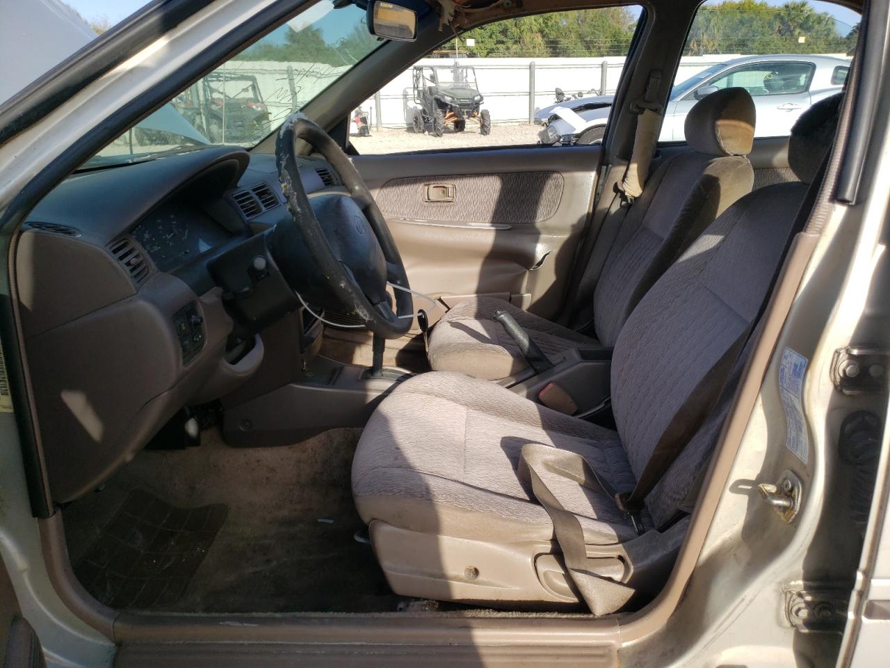 Photo 5 from auction – 1998 NISSAN SENTRA E with VIN 1N4AB41DXWC762210