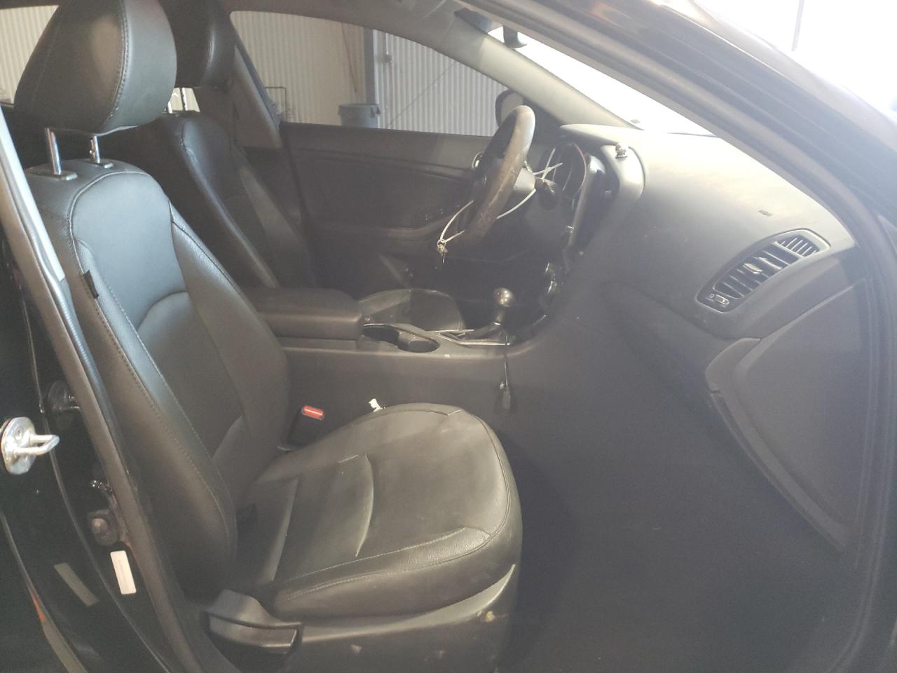 Photo 5 from auction – 2015 KIA OPTIMA EX with VIN 5XXGN4A76FG511531