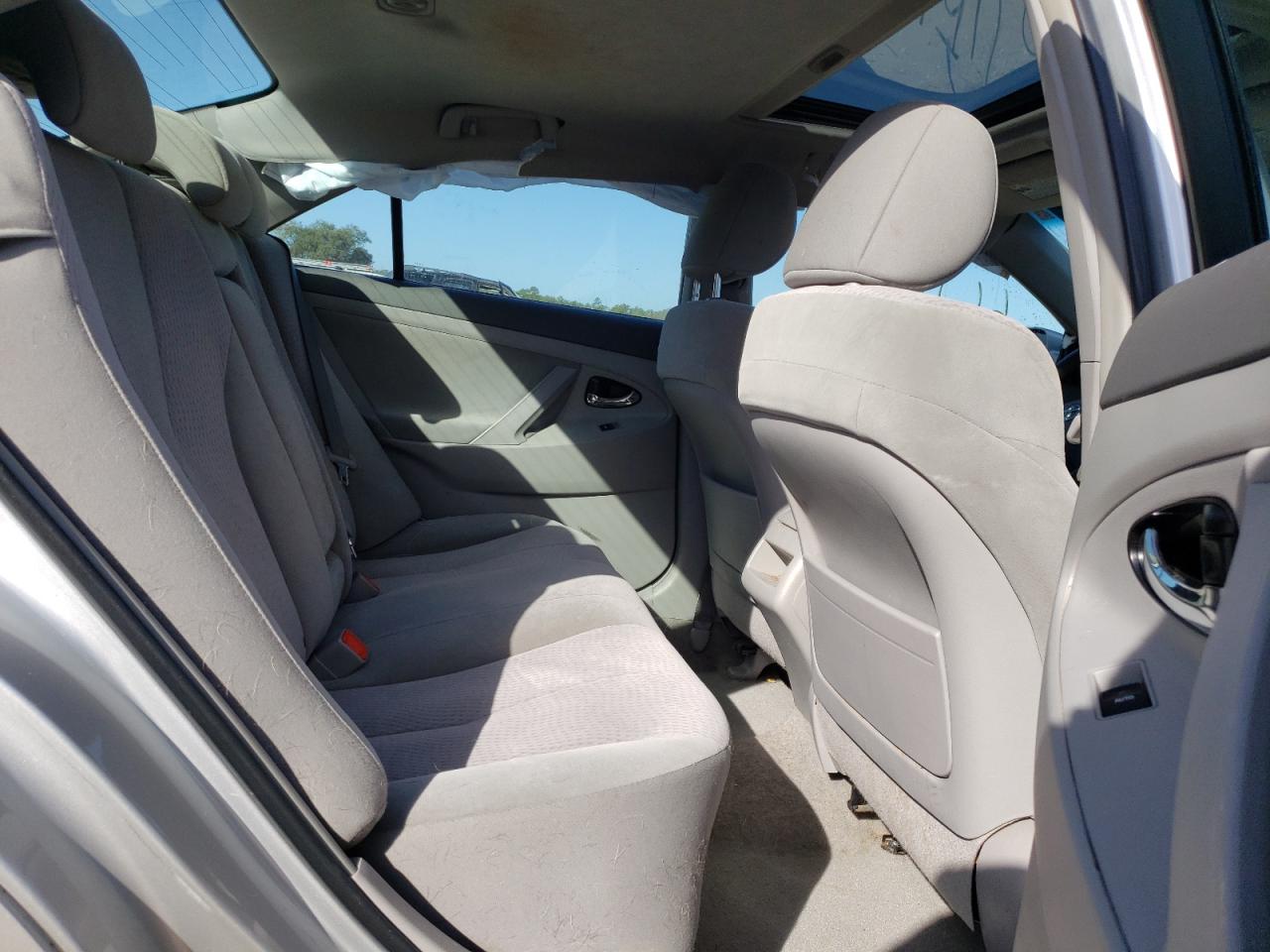 Фото 6 с аукциона – 2011 TOYOTA CAMRY с VIN 4T4BF3EK4BR193205
