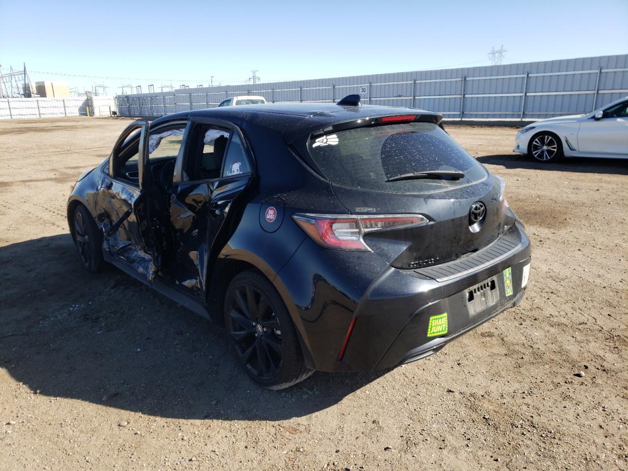 Photo 3 from auction – 2021 TOYOTA COROLLA SE with VIN JTND4MBE9M3112124