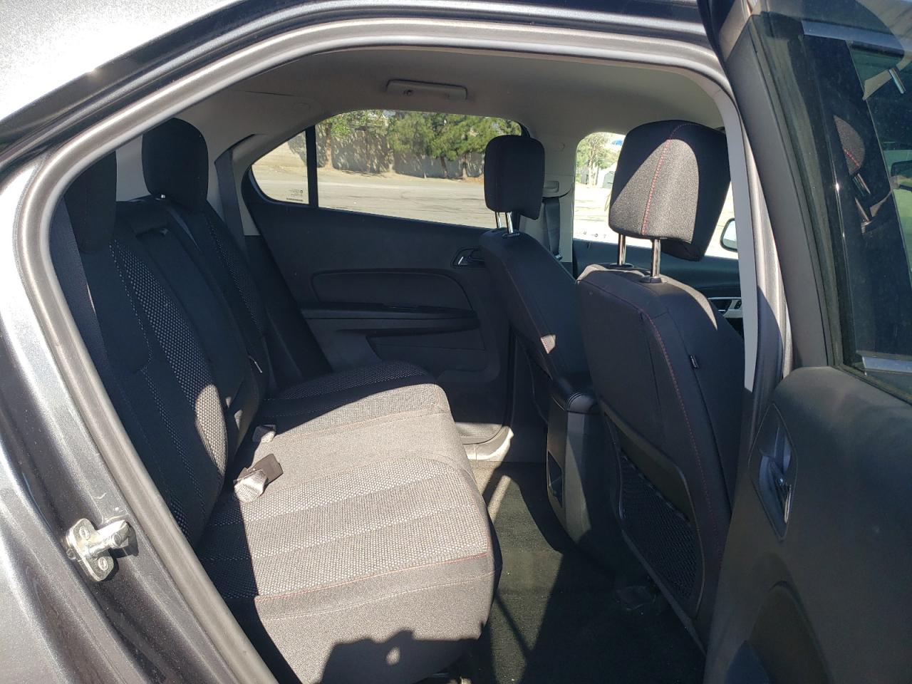 Photo 6 from auction – 2017 CHEVROLET EQUINOX LT with VIN 2GNALCEK5H1556979