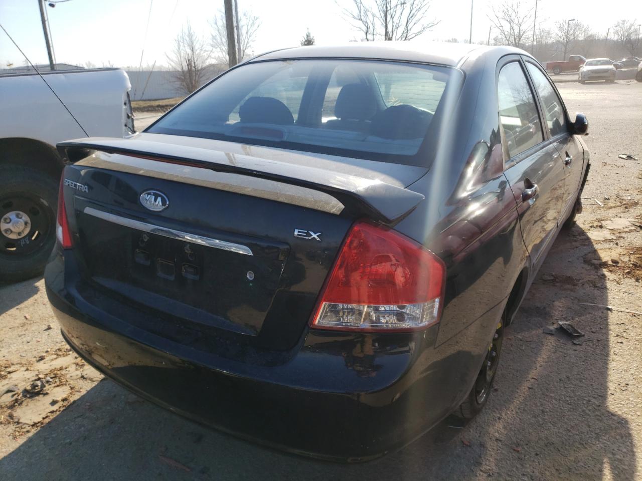 Photo 4 from auction – 2009 KIA SPECTRA EX with VIN KNAFE221795659445