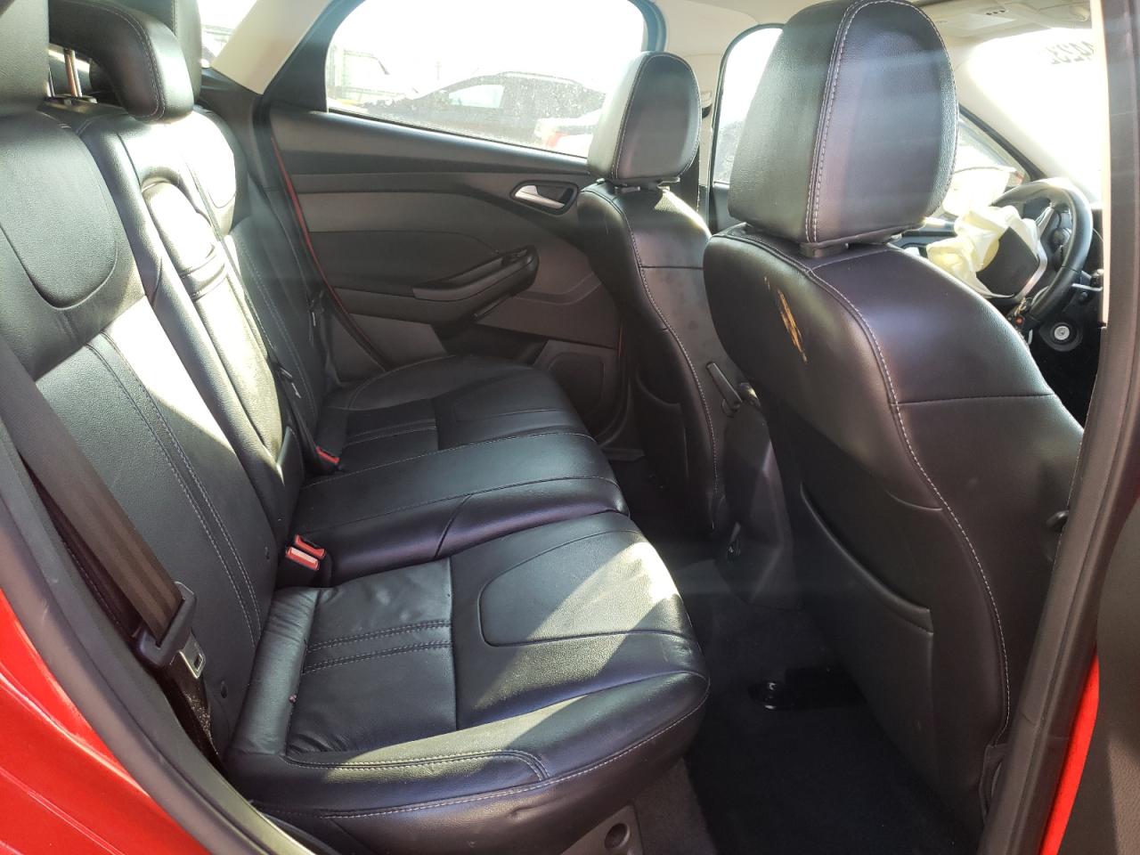 Photo 6 from auction – 2012 FORD FOCUS SEL with VIN 1FAHP3M2XCL415430