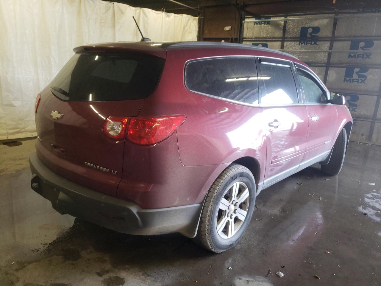 Photo 4 from auction – 2009 CHEVROLET TRAVERSE L with VIN 1GNEV23D09S156971