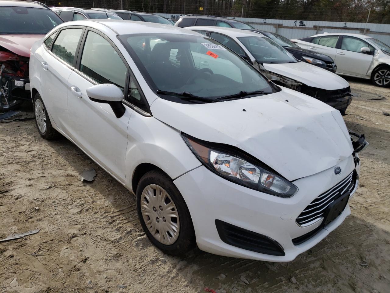 FORD FIESTA S 2015 with VIN 3FADP4AJ8FM219912 - Photo from auction
