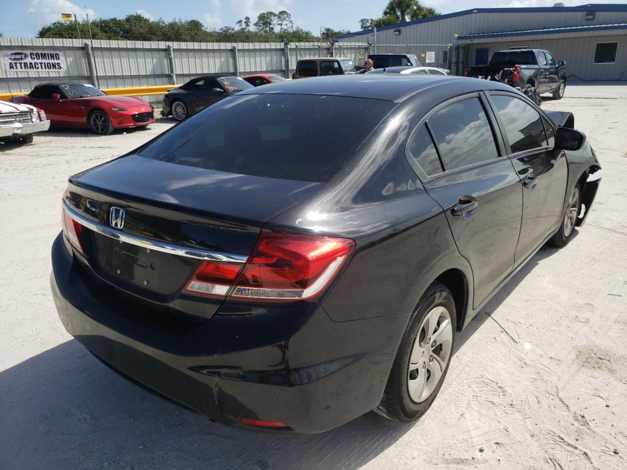 Photo 4 from auction – 2015 HONDA CIVIC LX with VIN 19XFB2F55FE049374