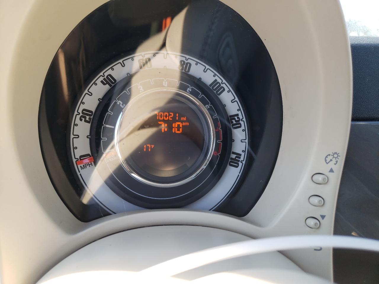 Photo 8 from auction – 2013 FIAT 500 POP with VIN 3C3CFFAR9DT560303