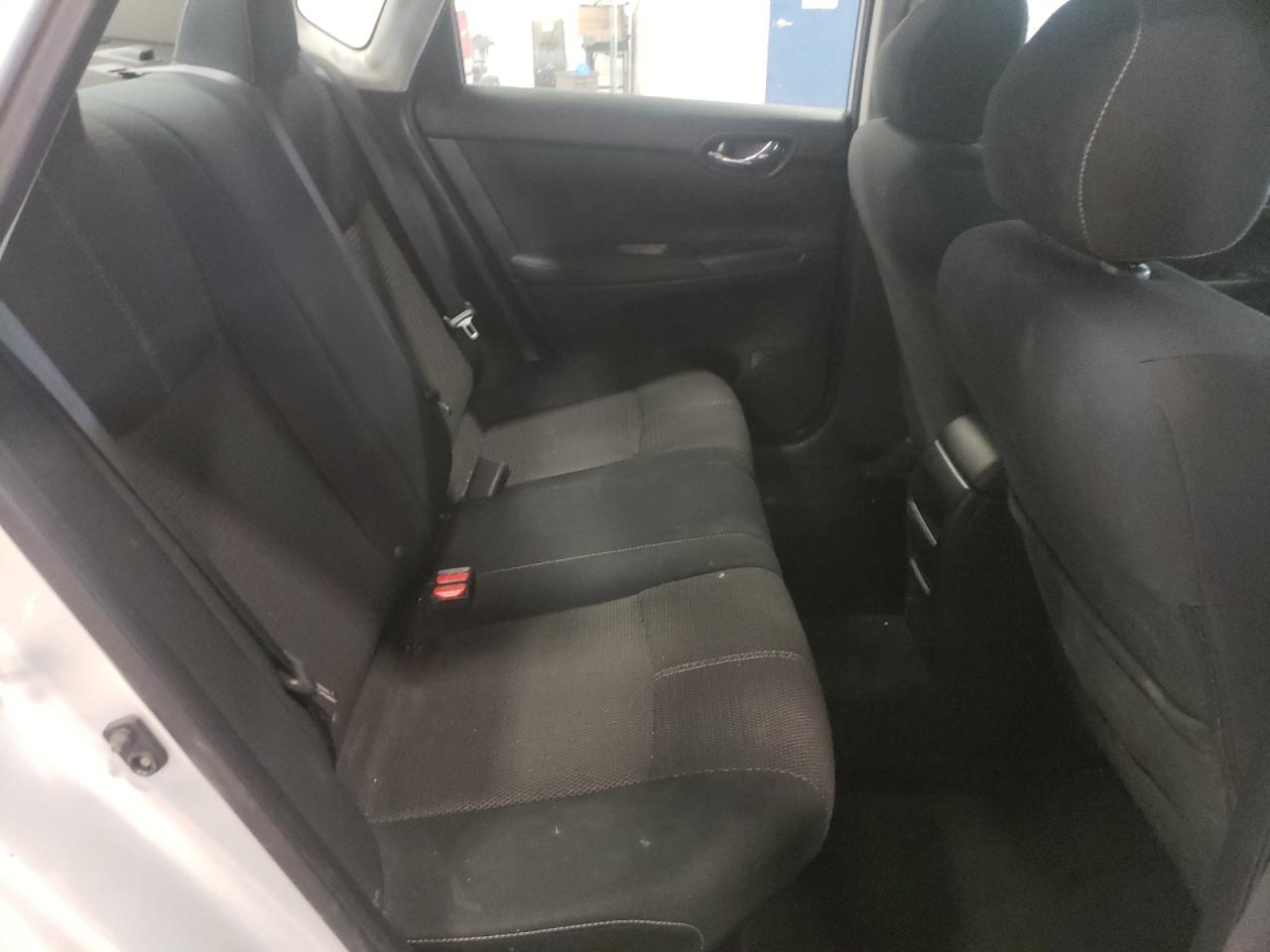 Photo 6 from auction – 2017 NISSAN SENTRA S with VIN 3N1AB7AP2HY295559
