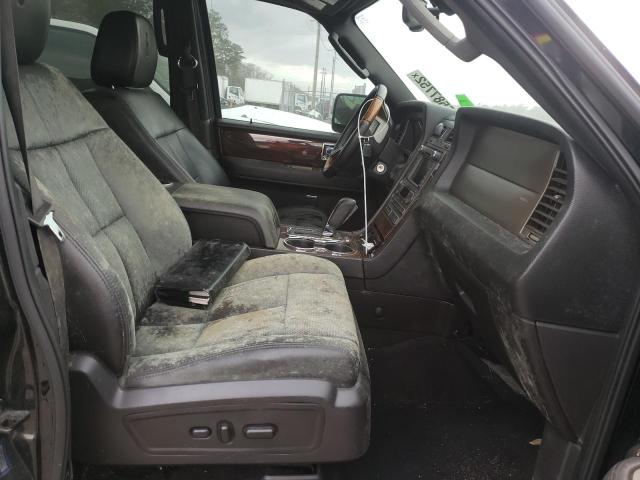 Photo 5 from auction – 2011 LINCOLN NAVIGATOR with VIN 5LMJJ2H58BEJ05929