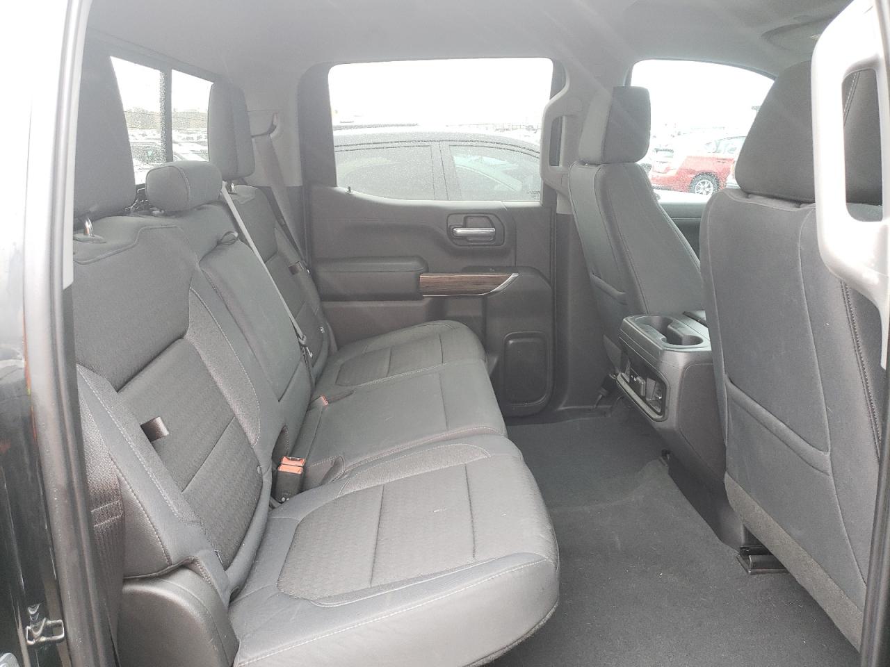Photo 6 from auction – 2019 CHEVROLET SILVERADO with VIN 3GCUYEED4KG176311