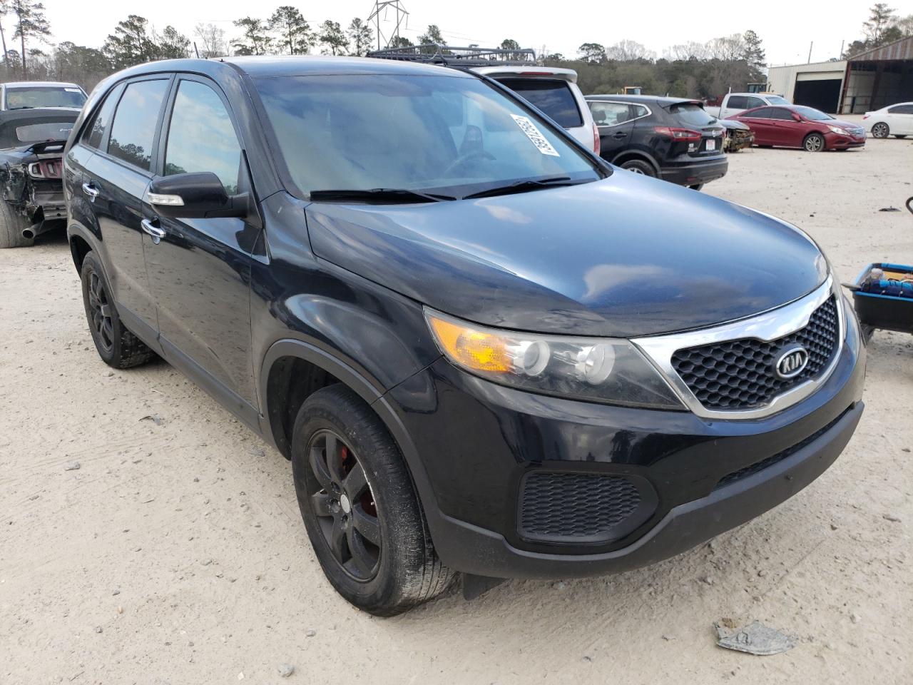 KIA SORENTO BA 2011 with VIN 5XYKT4A27BG148263 - Photo from auction