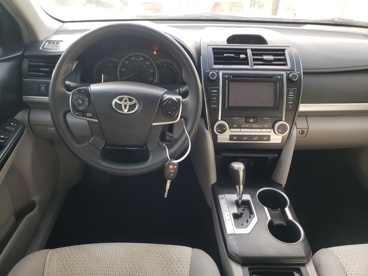 Photo 9 from auction – 2014 TOYOTA CAMRY L with VIN 4T4BF1FK0ER401023