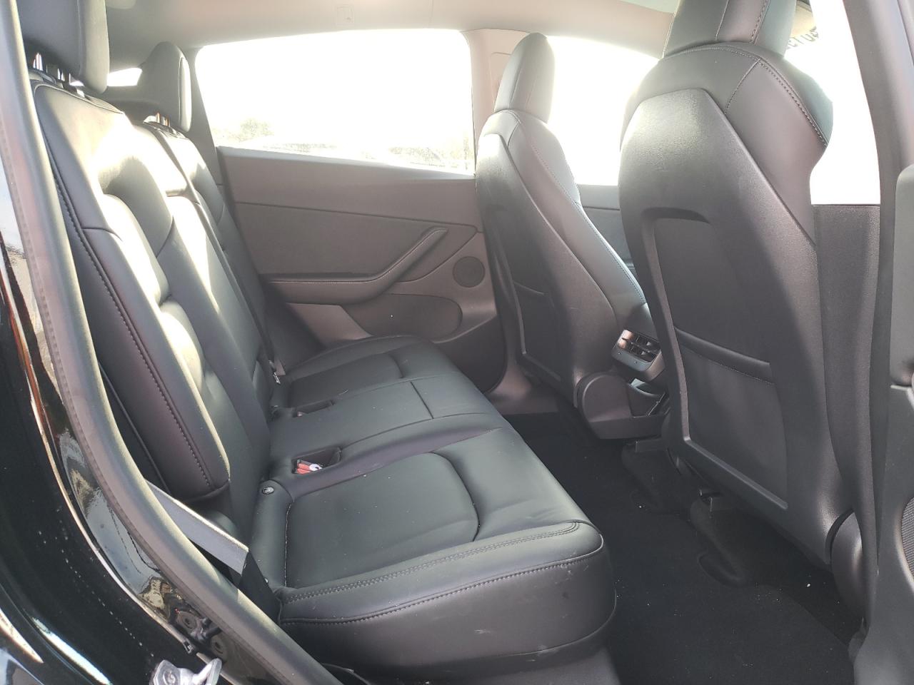 Foto 6 de la subasta – 2021 TESLA MODEL Y con VIN 5YJYGDEE7MF162080