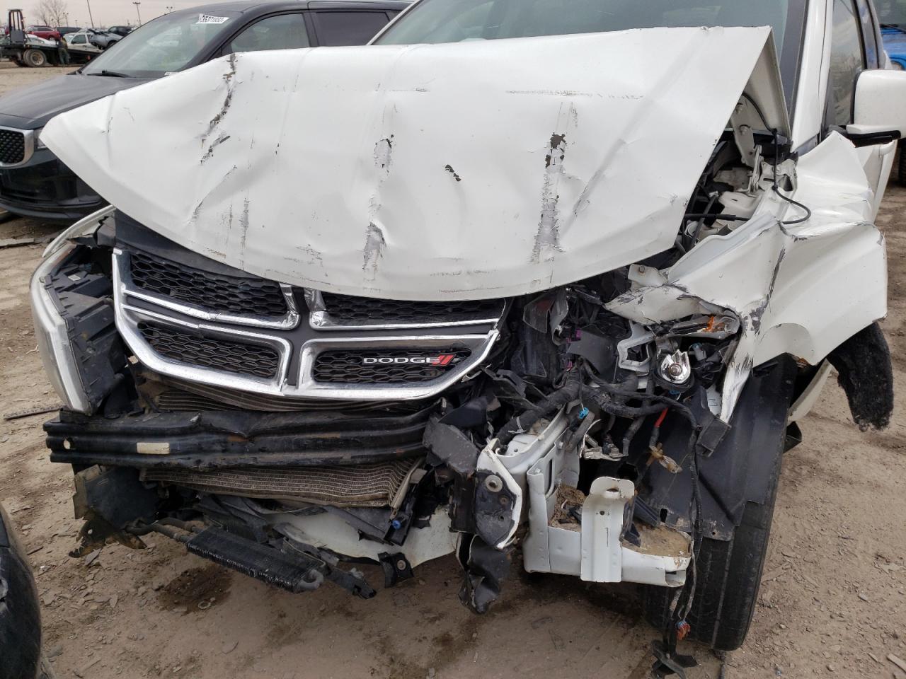 Photo 9 from auction – 2015 DODGE JOURNEY SX with VIN 3C4PDCBG1FT595371