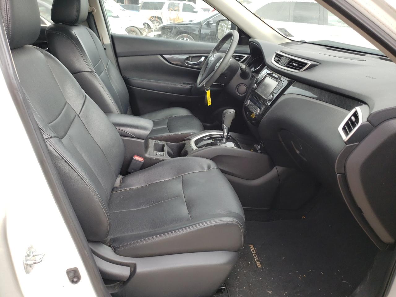 Photo 5 from auction – 2015 NISSAN ROGUE S with VIN 5N1AT2MTXFC906526