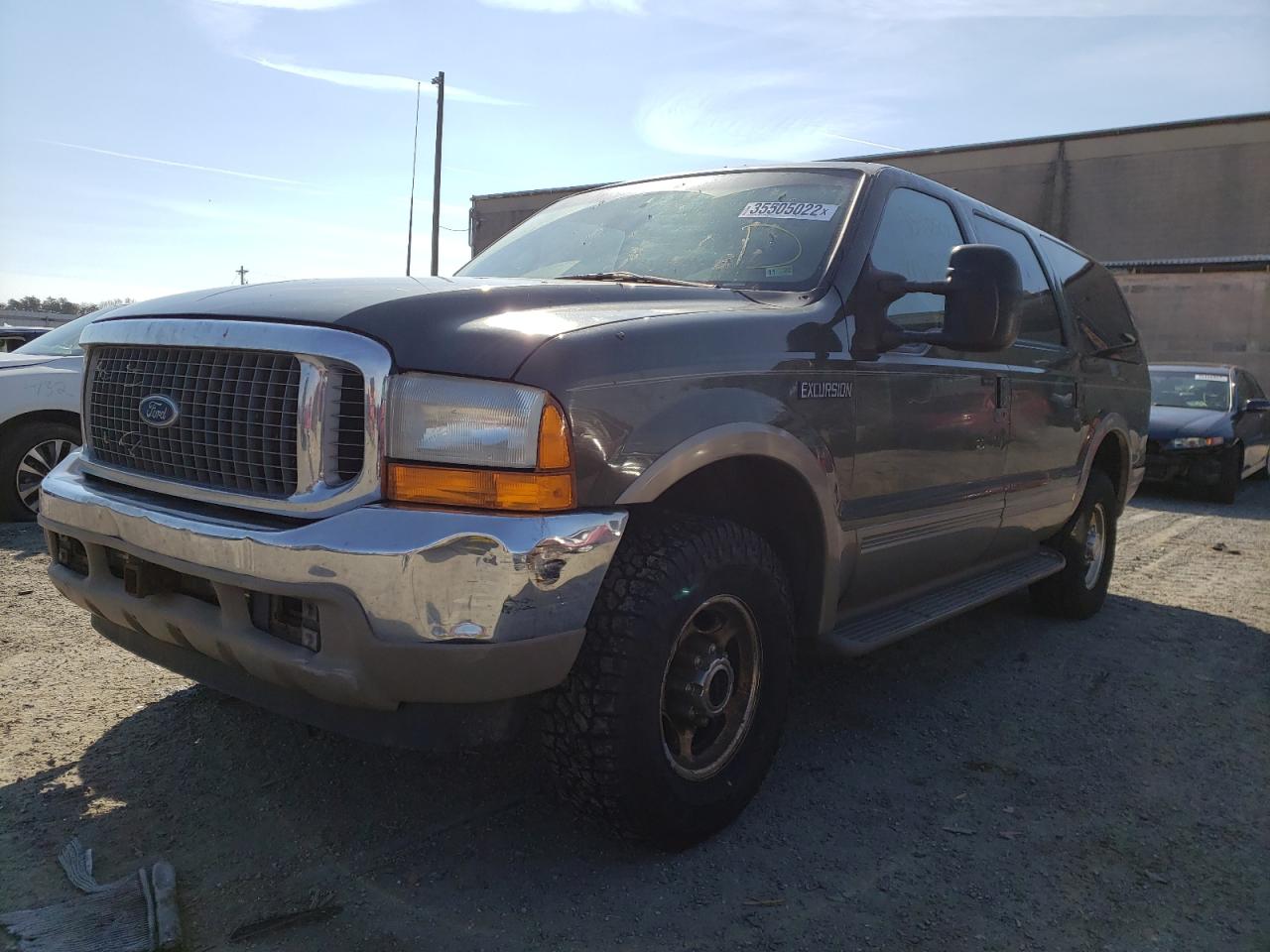 Photo 2 from auction – 2004 FORD EXCURSION with VIN 1FMNU43S91ED43016