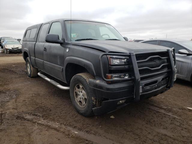 CHEVROLET SILVERADO 2003 with VIN 2GCEK19T031181564 - Photo from auction