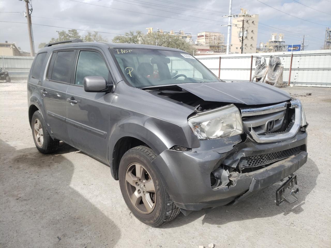 HONDA PILOT EXL 2011 with VIN 5FNYF3H54BB016936 - Photo from auction