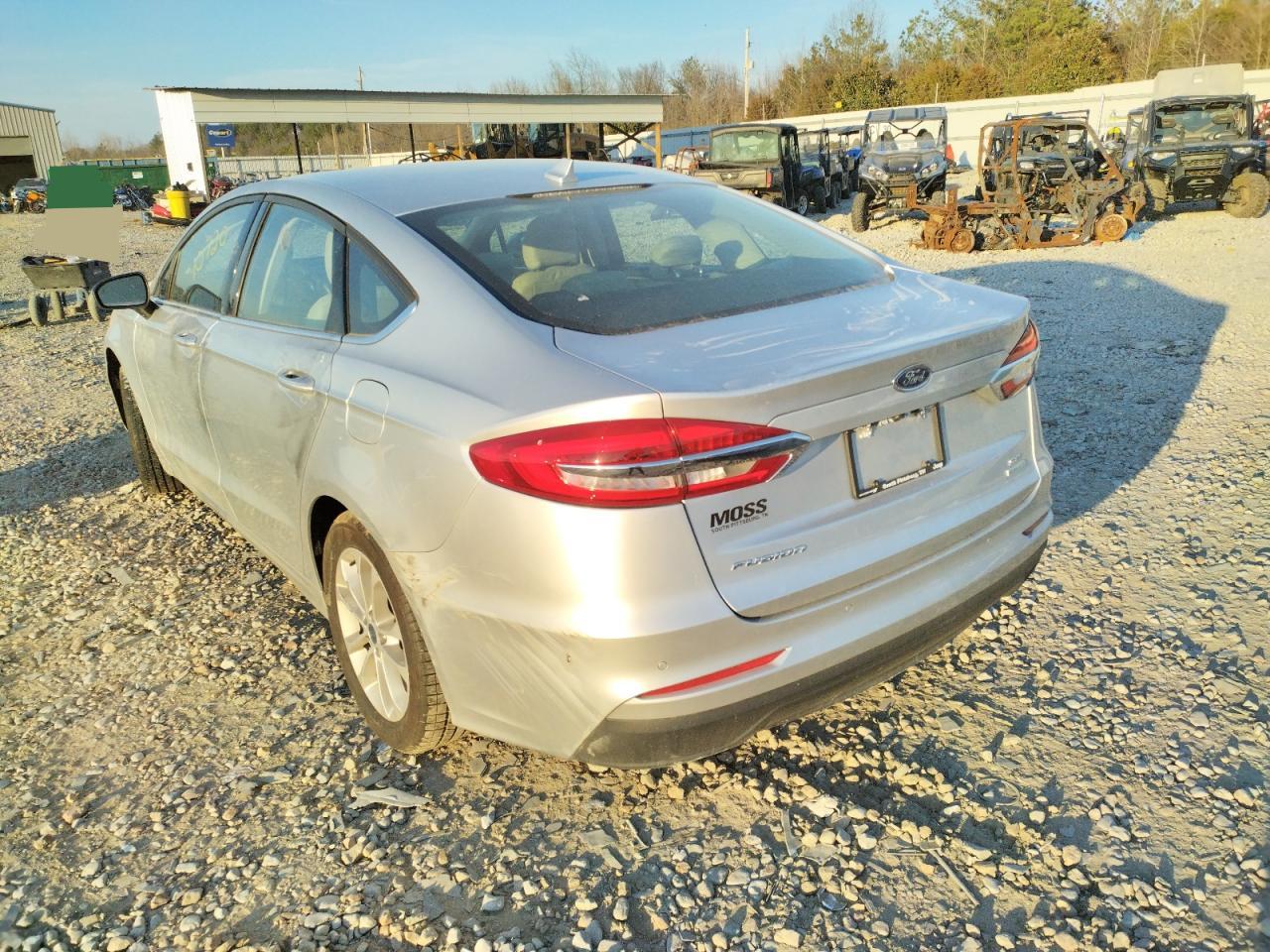 Photo 3 from auction – 2019 FORD FUSION SE with VIN 3FA6P0HD8KR245862