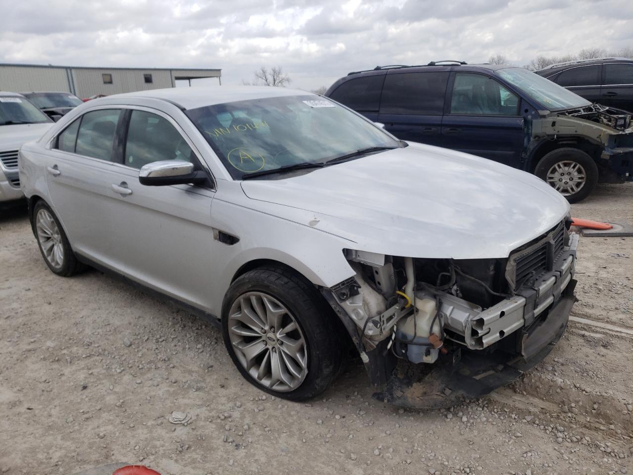 FORD TAURUS LIM 2015 with VIN 1FAHP2F84FG101491 - Photo from auction