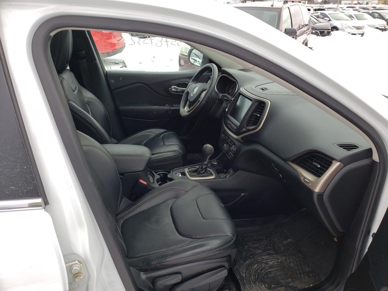 Photo 5 from auction – 2015 JEEP CHEROKEE L with VIN 1C4PJMDS5FW612781