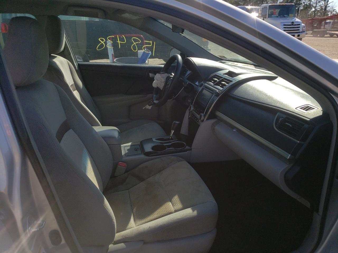 Photo 5 from auction – 2013 TOYOTA CAMRY L with VIN 4T4BF1FKXDR327236