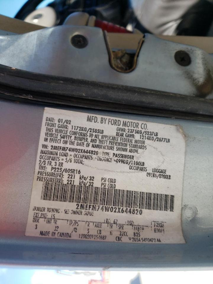 Photo 10 from auction – 2002 MERCURY GRAND MARQ with VIN 2MEFM74W02X644820