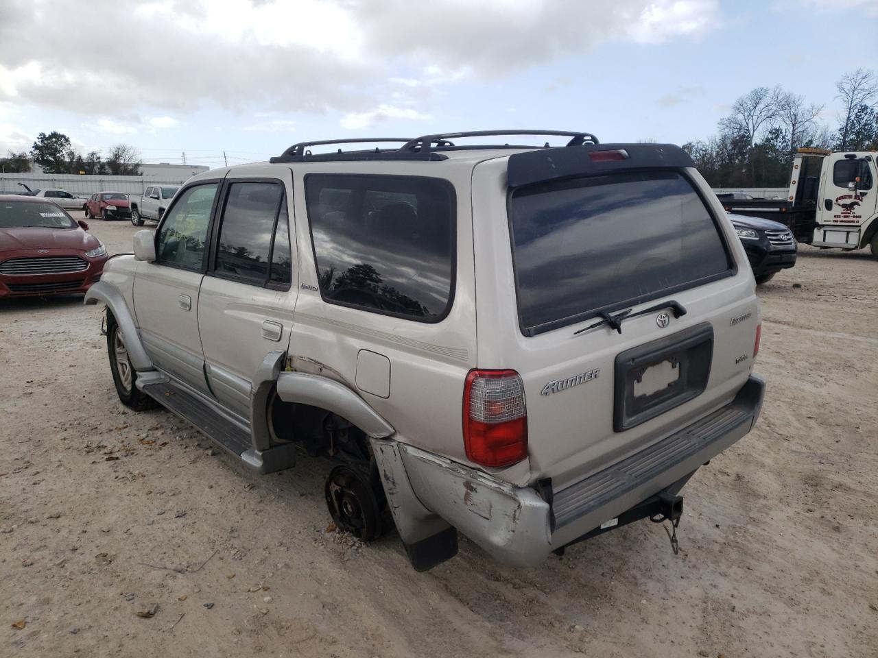 Photo 3 from auction – 1999 TOYOTA 4RUNNER LI with VIN JT3GN87R1X0108371