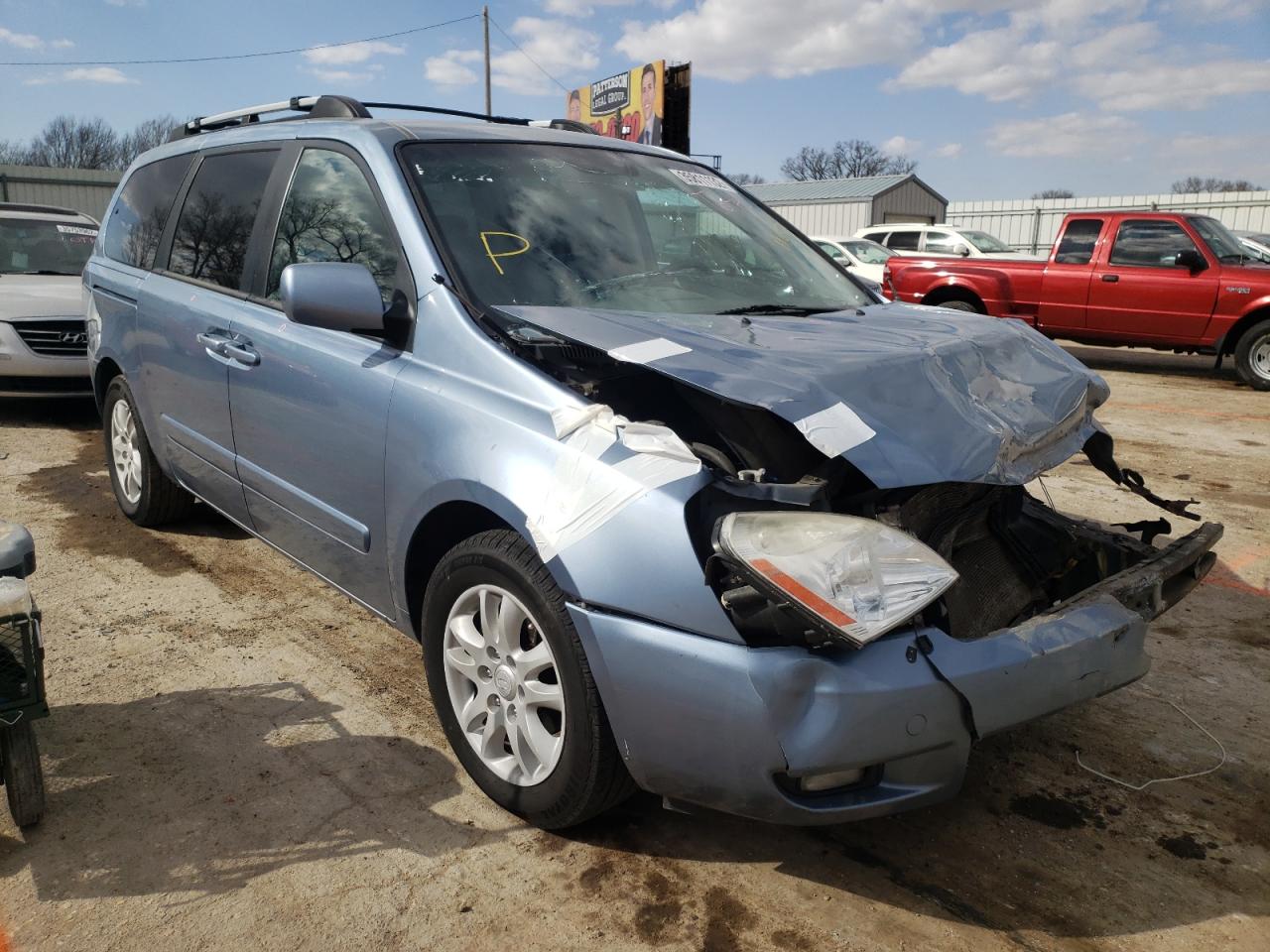 KIA SEDONA EX 2008 with VIN KNDMB233586248556 - Photo from auction