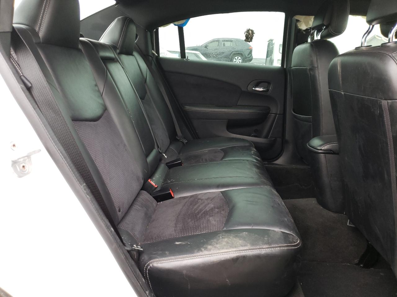 Photo 6 from auction – 2012 CHRYSLER 200 S with VIN 1C3CCBHG2CN226912
