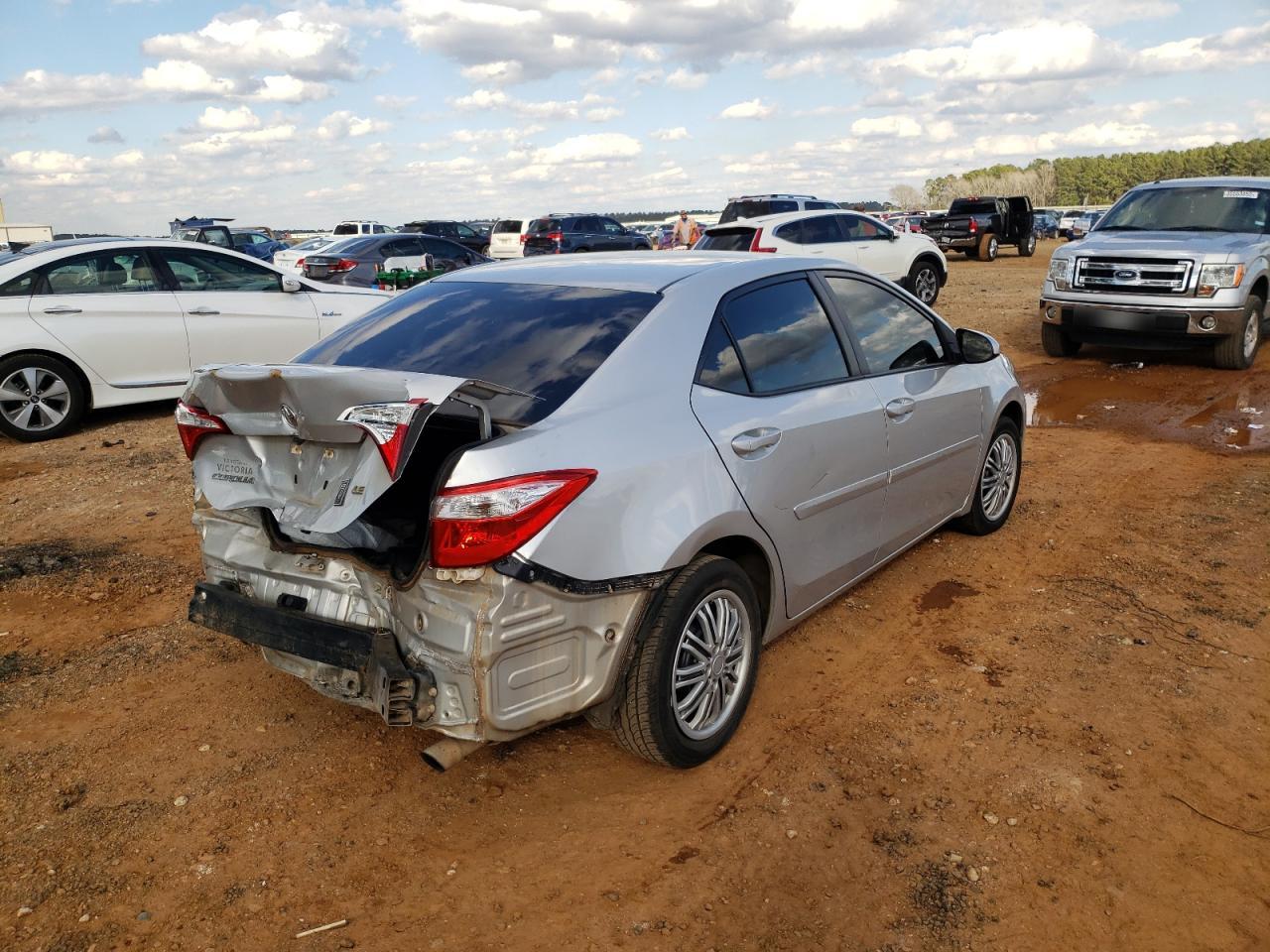 Photo 4 from auction – 2016 TOYOTA COROLLA L with VIN 5YFBURHE8GP426875
