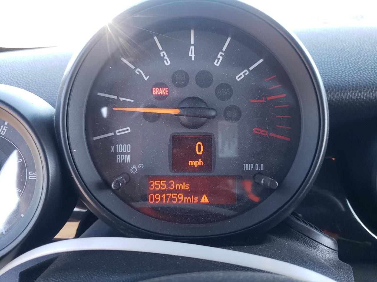 Photo 8 from auction – 2015 MINI COOPER with VIN WMWZN3C52FT266822