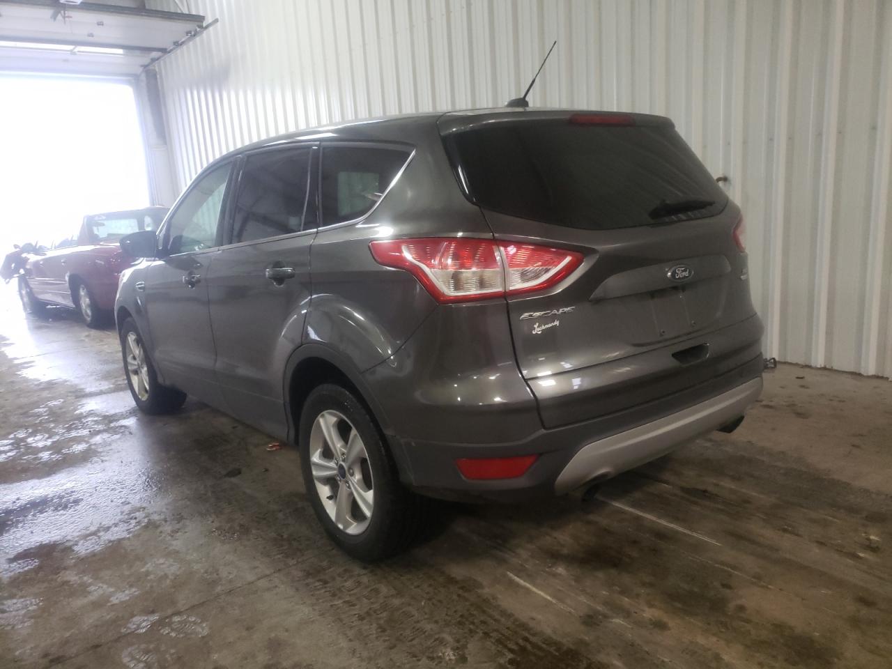 Photo 3 from auction – 2015 FORD ESCAPE SE with VIN 1FMCU9GX2FUC81806