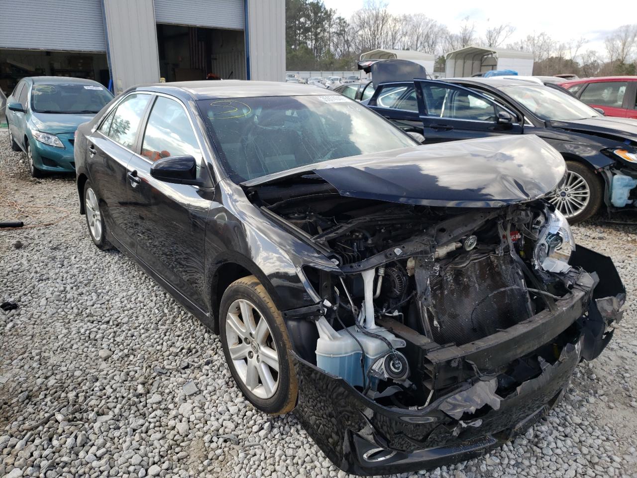 TOYOTA CAMRY L 2014 with VIN 4T1BF1FK5EU835156 - Photo from auction