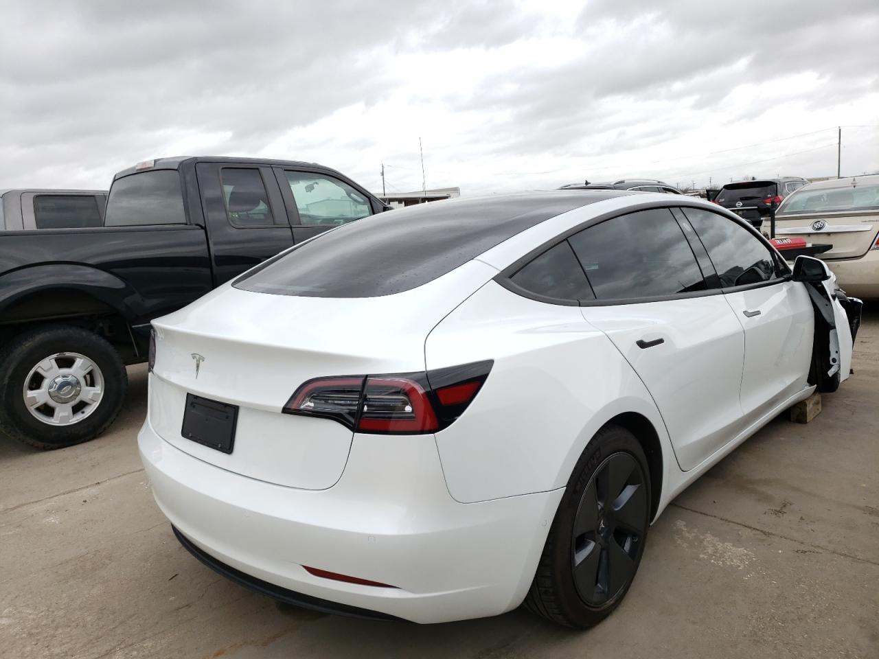 Photo 4 from auction – 2021 TESLA MODEL 3 with VIN 5YJ3E1EAXMF093901
