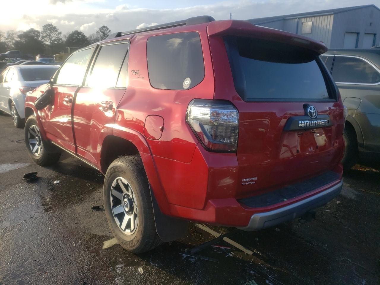 Photo 3 from auction – 2020 TOYOTA 4RUNNER SR with VIN JTEBU5JR9L5755495