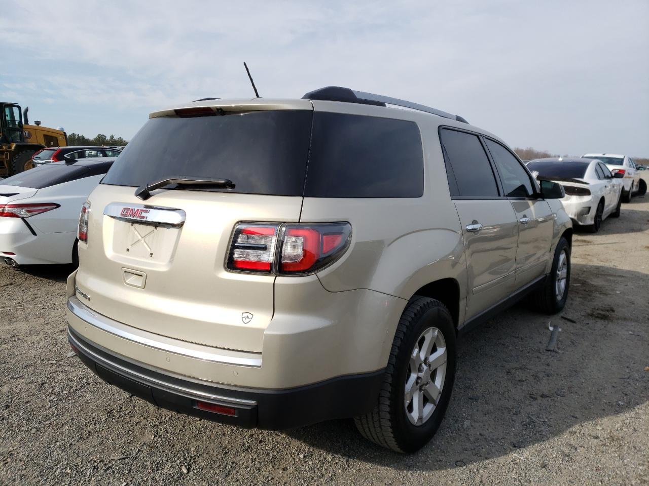 Photo 4 from auction – 2015 GMC ACADIA SLE with VIN 1GKKRPKD9FJ380762