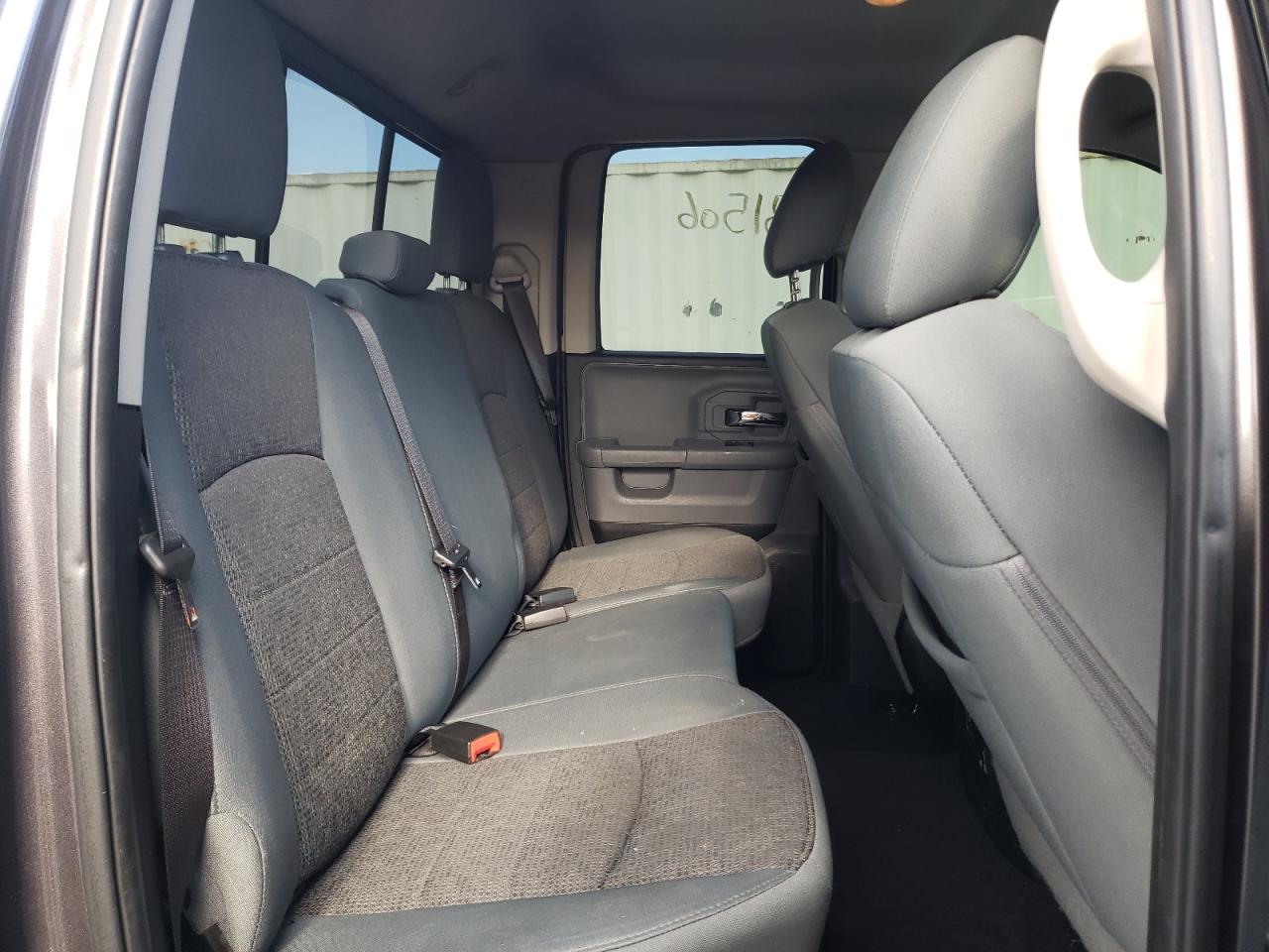 Photo 6 from auction – 2017 RAM 1500 SLT with VIN 1C6RR6GG0HS747009