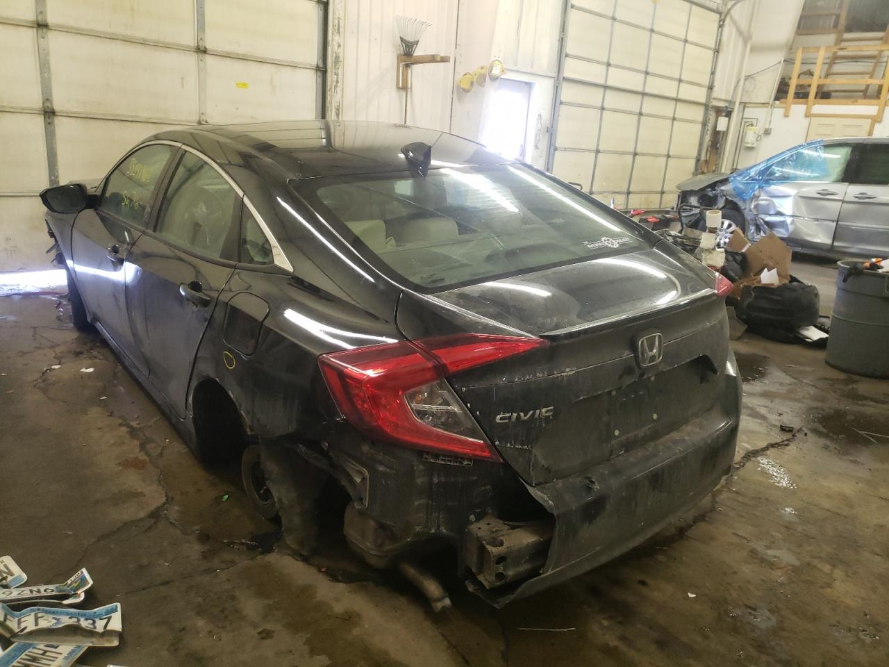 Photo 3 from auction – 2017 HONDA CIVIC EXL with VIN 19XFC1F78HE026523