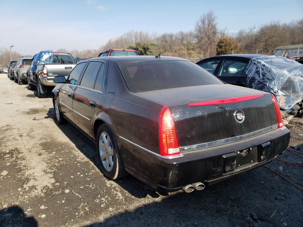 Photo 3 from auction – 2006 CADILLAC DTS with VIN 1G6KD57Y76U139388